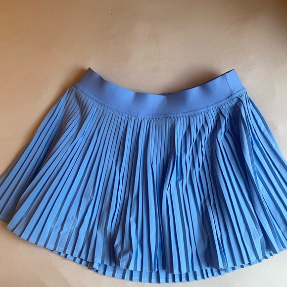 Lululemon Matching Skirt & Top - Picture 2 of 7